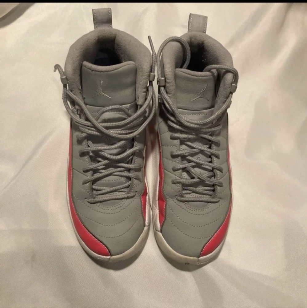Air Jordan 12 Retro GS